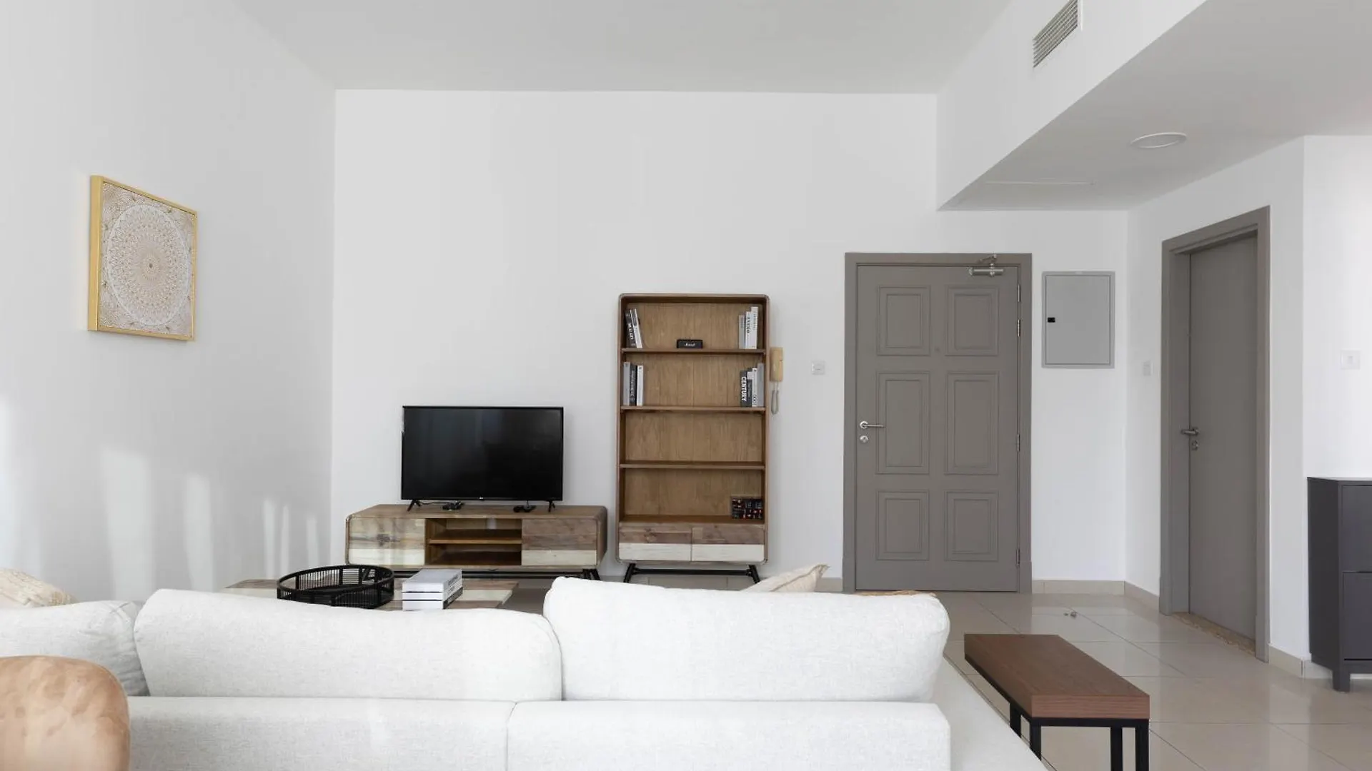 Handsome 1Br In Armada Tower 3 Dubai Apartment